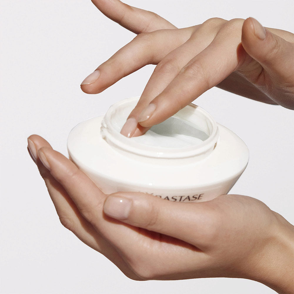 Kerastase Nutritive Masquintense Riche: Nutrizione Intensa per Capelli Spessi